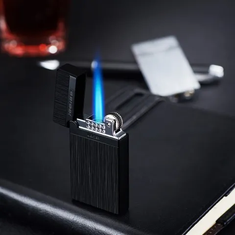 Straight кремниевая турбо зажигалка Straight кремниевая турбо зажигалка