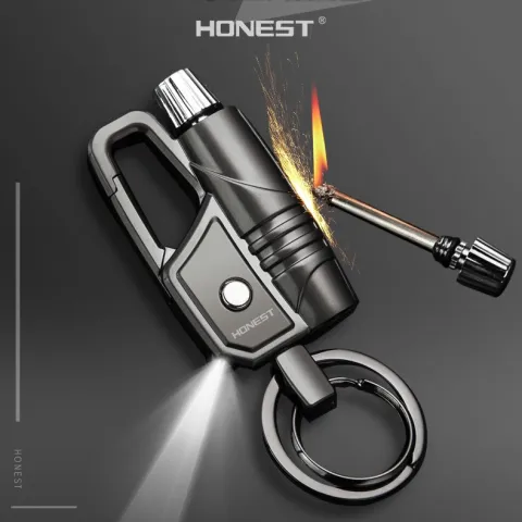 Honest BCK2-572 бензиновая зажигалка - спичка с карабином, фонариком и кольцом для ключей Honest BCK2-572 бензиновая зажигалка - спичка с карабином, фонариком и кольцом для ключей