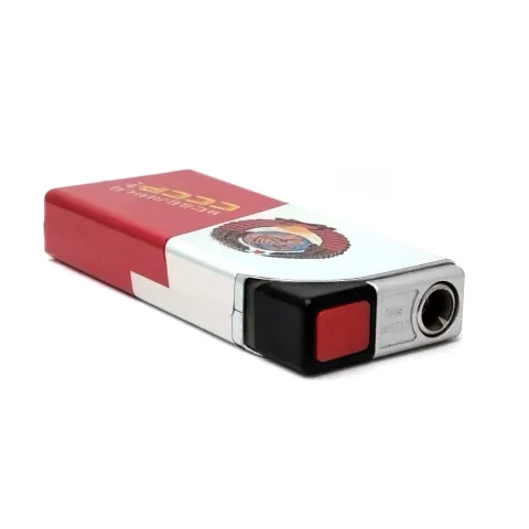 Oney JM-01(02) турбо зажигалка в металлическом чехле Oney JM-01(02) турбо зажигалка в металлическом чехле