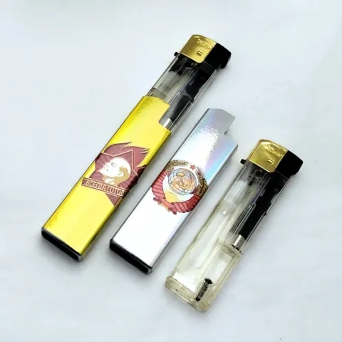 Oney JM-02(09) турбо зажигалка в металлическом чехле Oney JM-02(09) турбо зажигалка в металлическом чехле