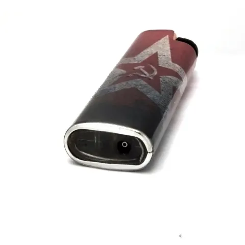 Oney M-03(04) Герои кремниевая зажигалка в металлическом чехле Oney M-03(04) Герои кремниевая зажигалка в металлическом чехле