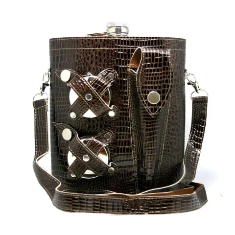 Guotai XPT-48oz фляга с дорожным набором в чехле на ремне Guotai XPT-48oz фляга с дорожным набором в чехле на ремне