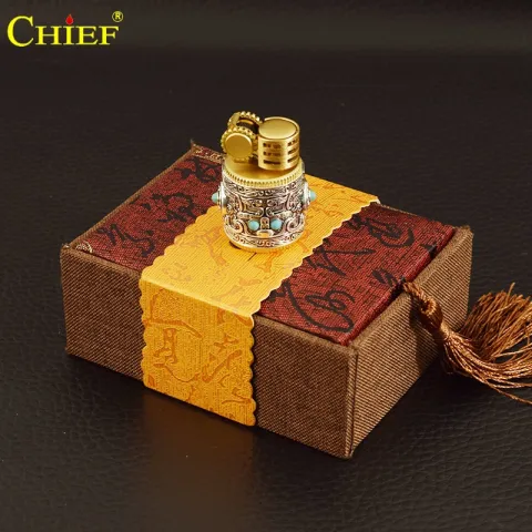 Chief CF212-5 бензиновая мини зажигалка Chief CF212-5 бензиновая мини зажигалка