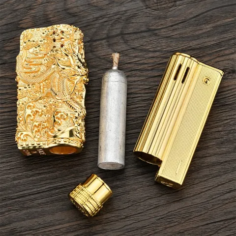 Dragon Retro бензиновая зажигалка в чехле Dragon Retro бензиновая зажигалка в чехле
