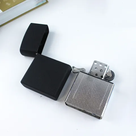 HB YF-11 настольная бензиновая зажигалка HB YF-11 настольная бензиновая зажигалка