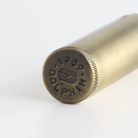 Dolphin HY673 бензиновая зажигалка