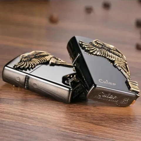 Chief "Eagle" бензиновая зажигалка Chief "Eagle" бензиновая зажигалка