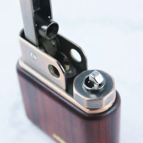 Honest BCZ788 бензиновая зажигалка Honest BCZ788 бензиновая зажигалка