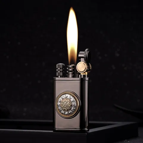 Chief CF210 бензиновая зажигалка + спичка Chief CF210 бензиновая зажигалка + спичка