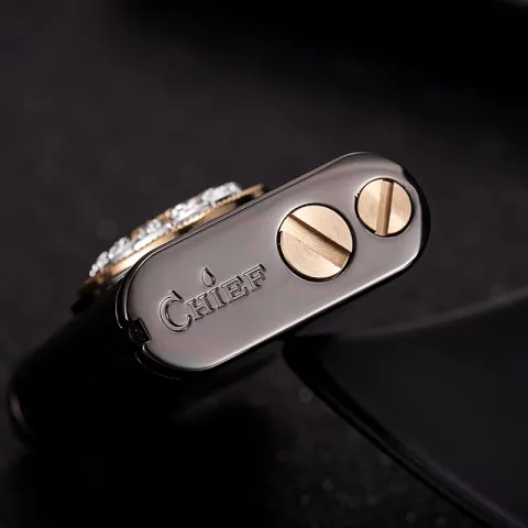 Chief CF210 бензиновая зажигалка + спичка Chief CF210 бензиновая зажигалка + спичка