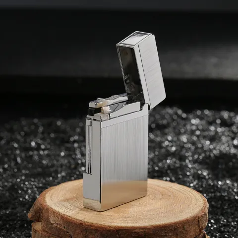 Zorro Z612 бензиновая зажигалка