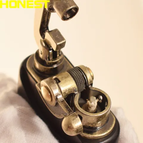 Honest BCZ790-1 бензиновая зажигалка Honest BCZ790-1 бензиновая зажигалка