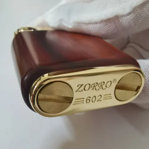 Zorro Z602 бензиновая зажигалка Zorro Z602 бензиновая зажигалка