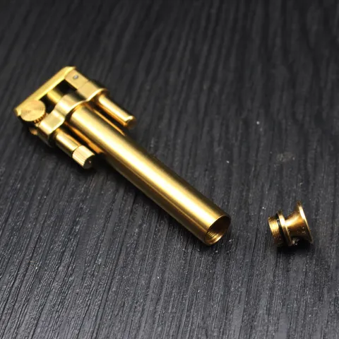Rowenta R06 бензиновая зажигалка Rowenta R06 бензиновая зажигалка
