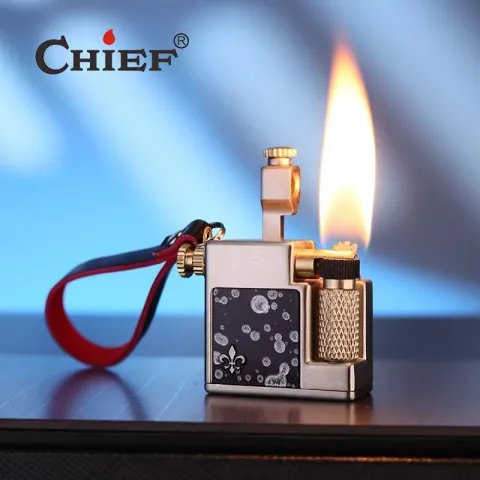 Chief CF715 бензиновая мини зажигалка Chief CF715 бензиновая мини зажигалка