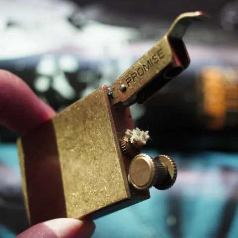 Promise BNC011-1 бензиновая зажигалка