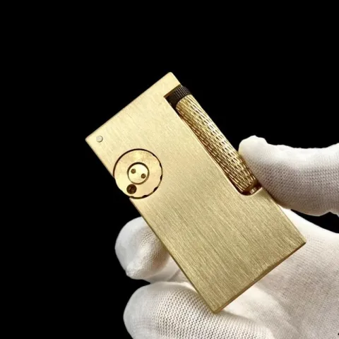 Fishguts B бензиновая зажигалка Fishguts B бензиновая зажигалка