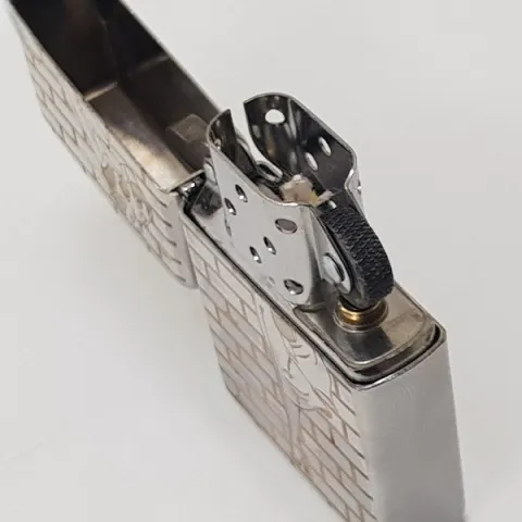 Chief CF1225 бензиновая зажигалка Chief CF1225 бензиновая зажигалка